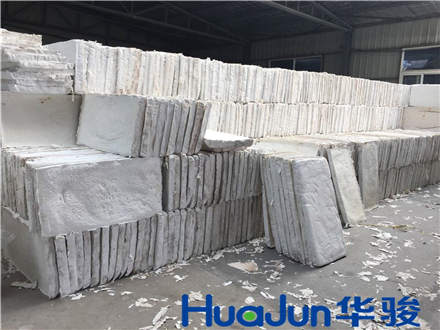 復(fù)合硅酸鹽保溫板優(yōu)秀保溫性能的原因是什么呢？